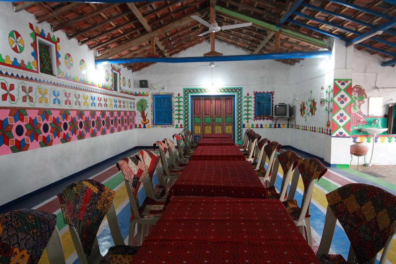 Rann Bhumi Homestay Resort Hodka Luaran gambar